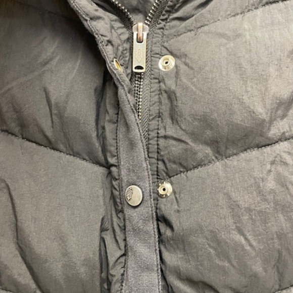 FP Movement Black Nature Seeker Puffer Hooded Vest Free People - Picture 10 of 13